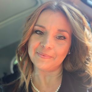 Meet your Posher, Oana